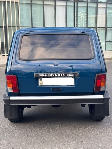 LADA (VAZ) Niva-8
