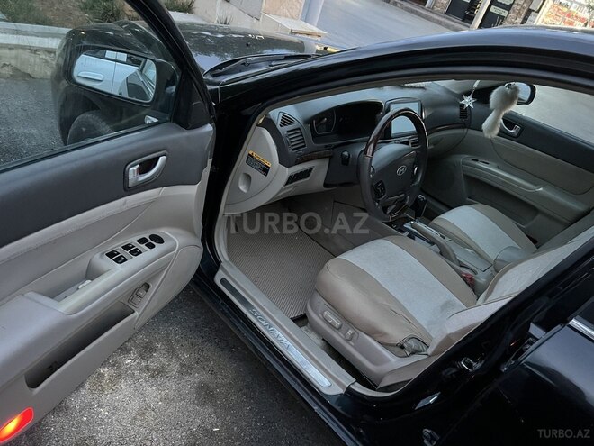 Hyundai Sonata-7