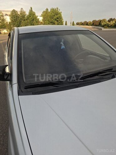 Kia Rio-6