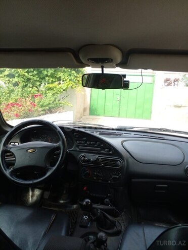 Chevrolet Niva-7