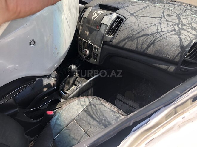 Kia Cerato-2