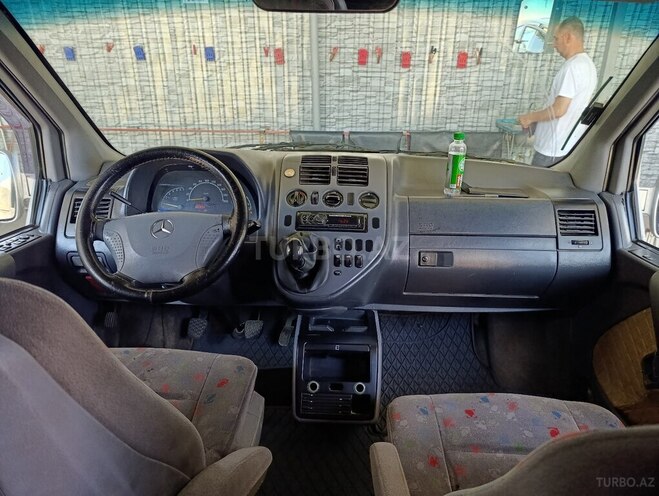 Mercedes Vito 108 CDI-9