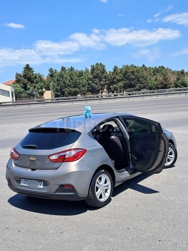 Chevrolet Cruze-7