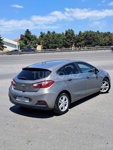 Chevrolet Cruze-8