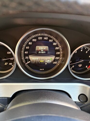 Mercedes E 200-6