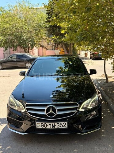Mercedes E 200-2