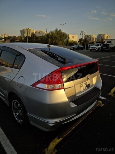 Honda Insight-5