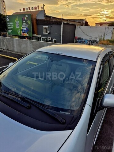 Honda Insight-8