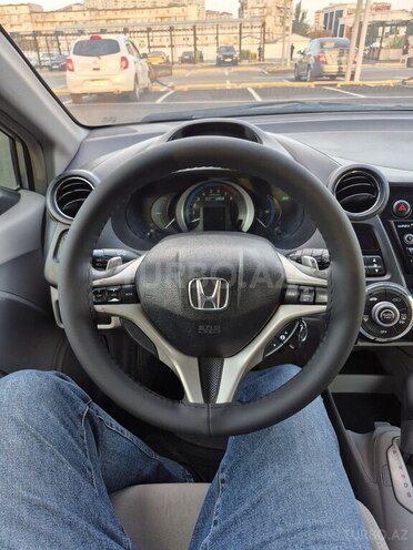 Honda Insight-12