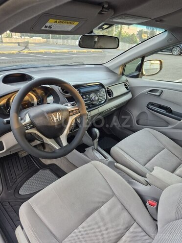 Honda Insight-15