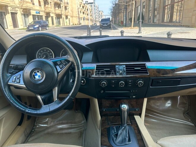 BMW 530-10