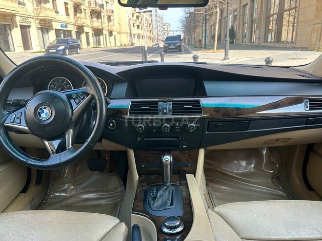 BMW 530-8