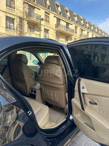 BMW 530-7