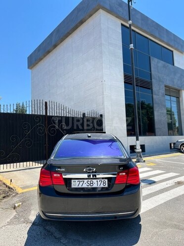 Chevrolet Cruze-2