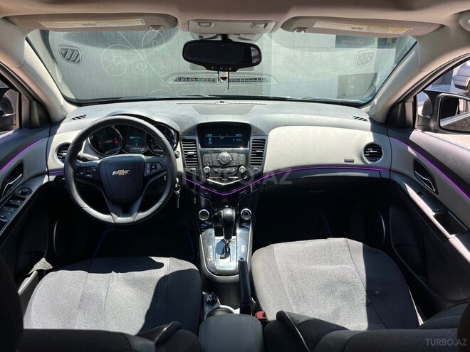 Chevrolet Cruze-3