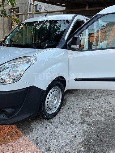Fiat Doblo-10