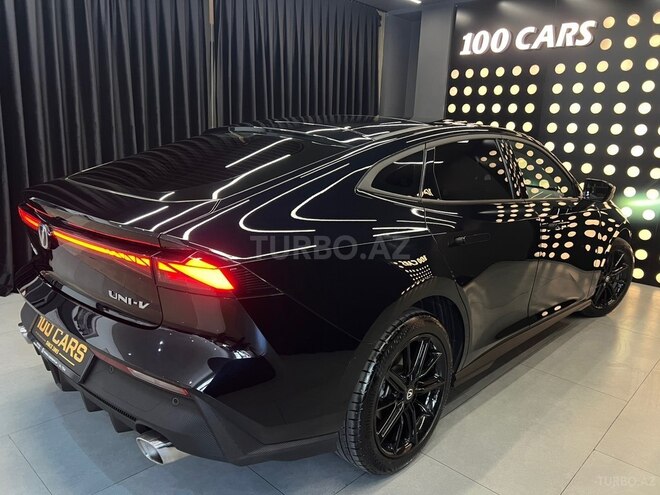 Changan Uni-V-4
