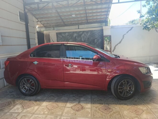 Chevrolet Aveo-9
