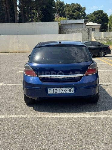 Opel Astra-2