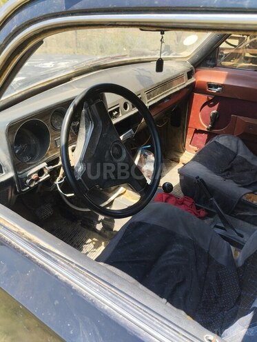 GAZ 24 "Volga"-7