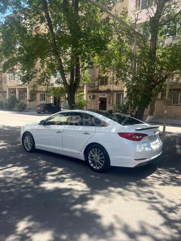 Hyundai Sonata-8