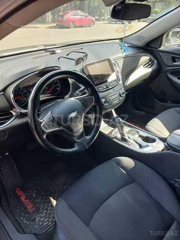 Chevrolet Malibu-12