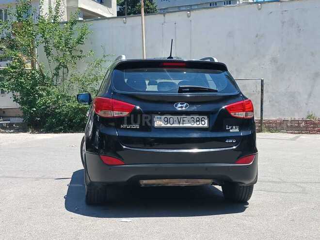 Hyundai ix35-12