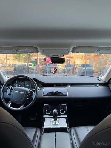 Land Rover RR Evoque-5