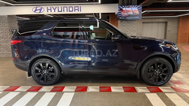 Land Rover Discovery-4