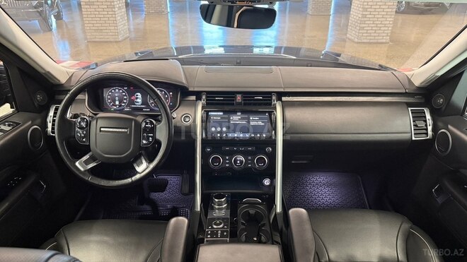 Land Rover Discovery-16
