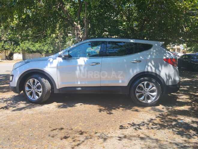 Hyundai Santa Fe-4