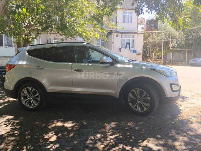 Hyundai Santa Fe-10