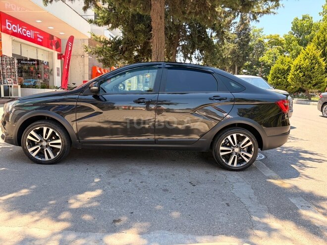 LADA (VAZ) Vesta Cross-9