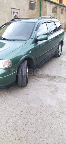 Opel Astra-2