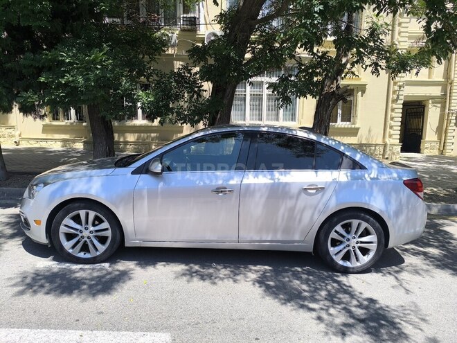 Chevrolet Cruze-2