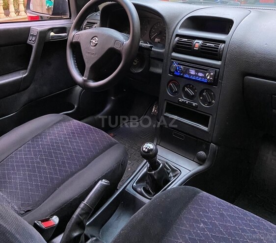 Opel Astra-7