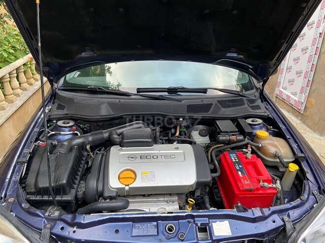 Opel Astra-11