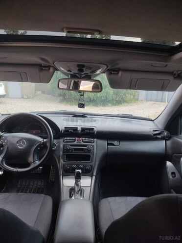 Mercedes C 240-12