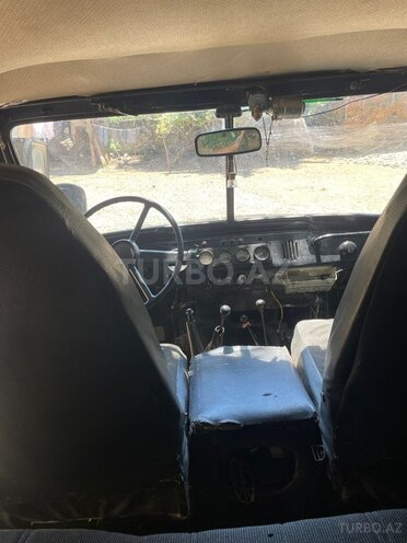 UAZ 469-8