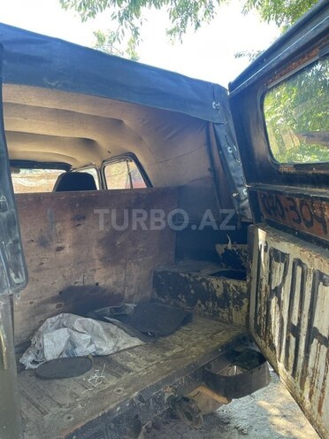 UAZ 469-7