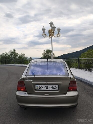 Opel Vectra-2