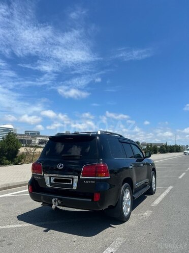 Lexus LX 570-7