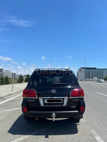 Lexus LX 570-5