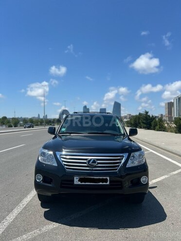 Lexus LX 570-1