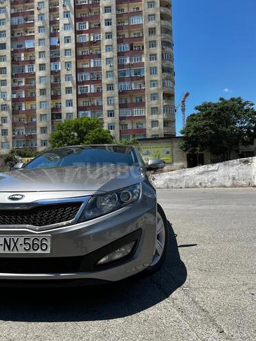 Kia Optima-3