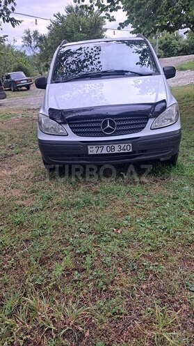 Mercedes Vito 111 CDI-1