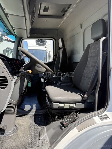 Mercedes Atego 818-8