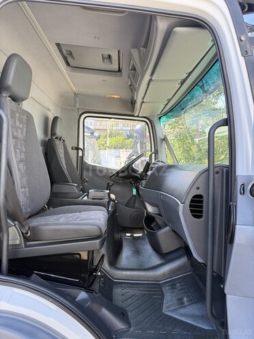 Mercedes Atego 818-7
