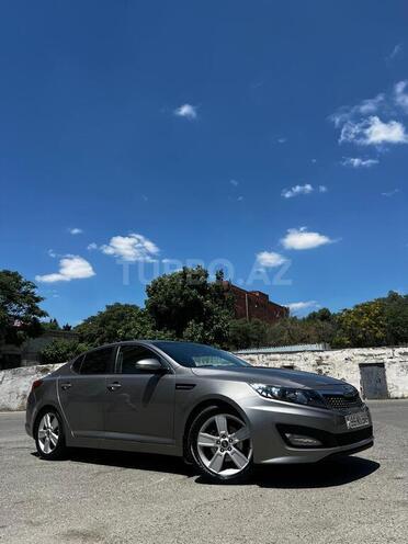 Kia Optima-4