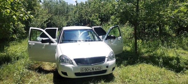 LADA (VAZ) Priora-8